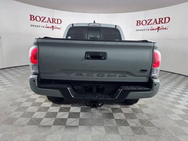Used 2022 Toyota Tacoma TRD Off-Road image 7