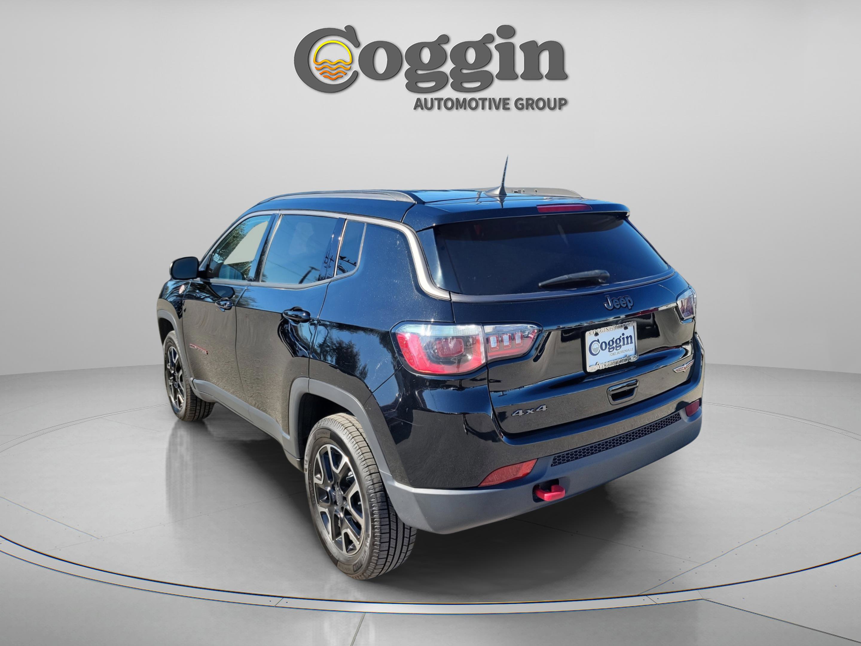 Used 2020 Jeep Compass Trailhawk w/ Leather Interior Group image 2