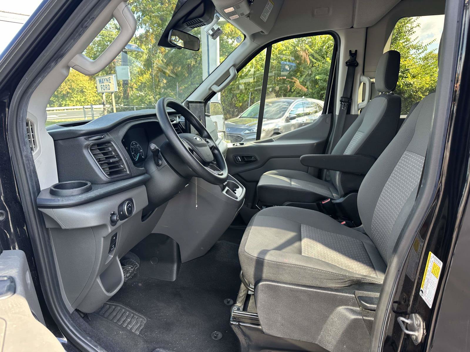 Certified 2024 Ford Transit 350 XLT RWD image 17