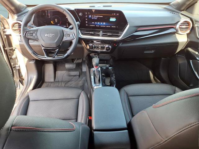 Used 2025 Chevrolet Trax RS w/ Driver Confidence Package FWD image 5