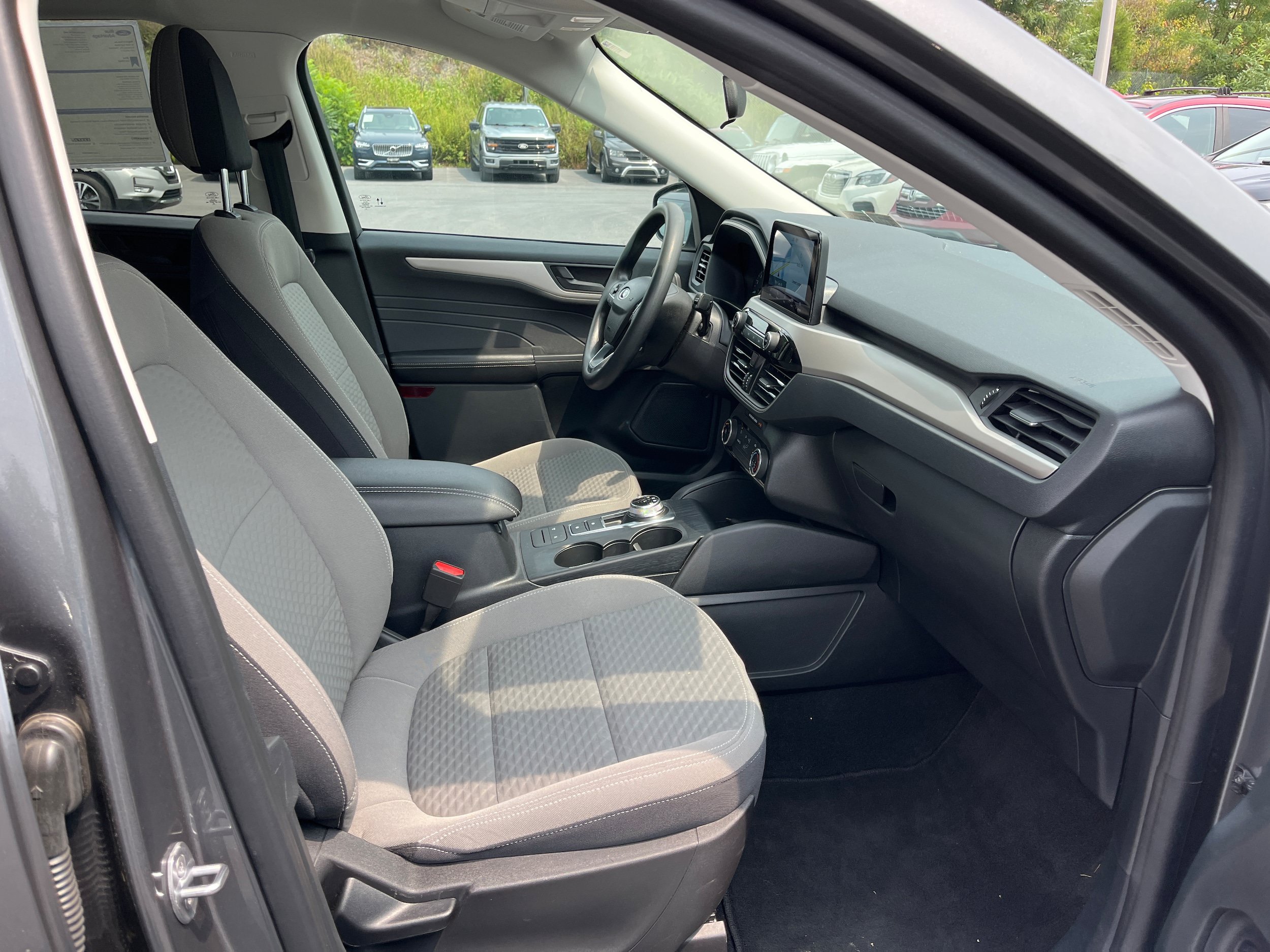 Certified 2022 Ford Escape SE AWD/4WD image 6