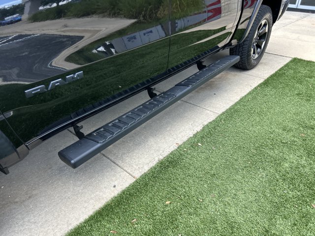 Used 2022 RAM 1500 Rebel AWD/4WD image 18