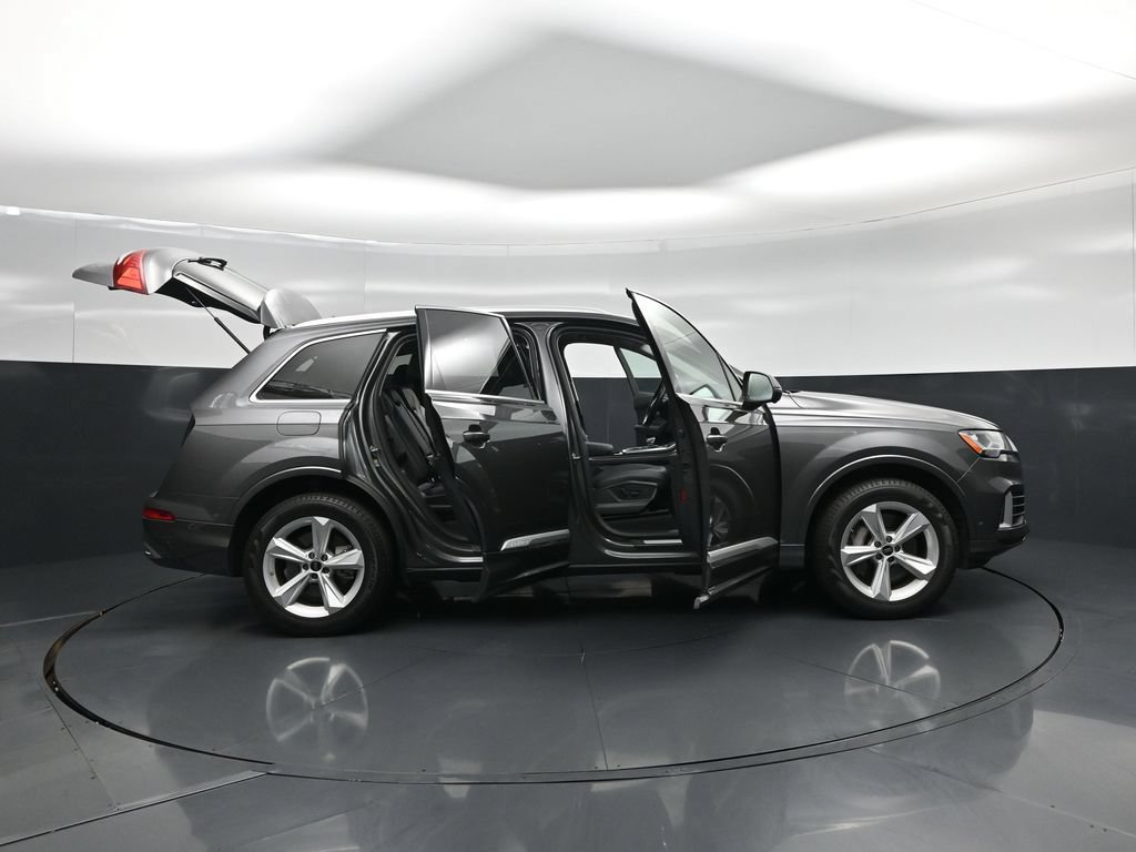 Used 2024 Audi Q7 2.0T Premium AWD/4WD image 3