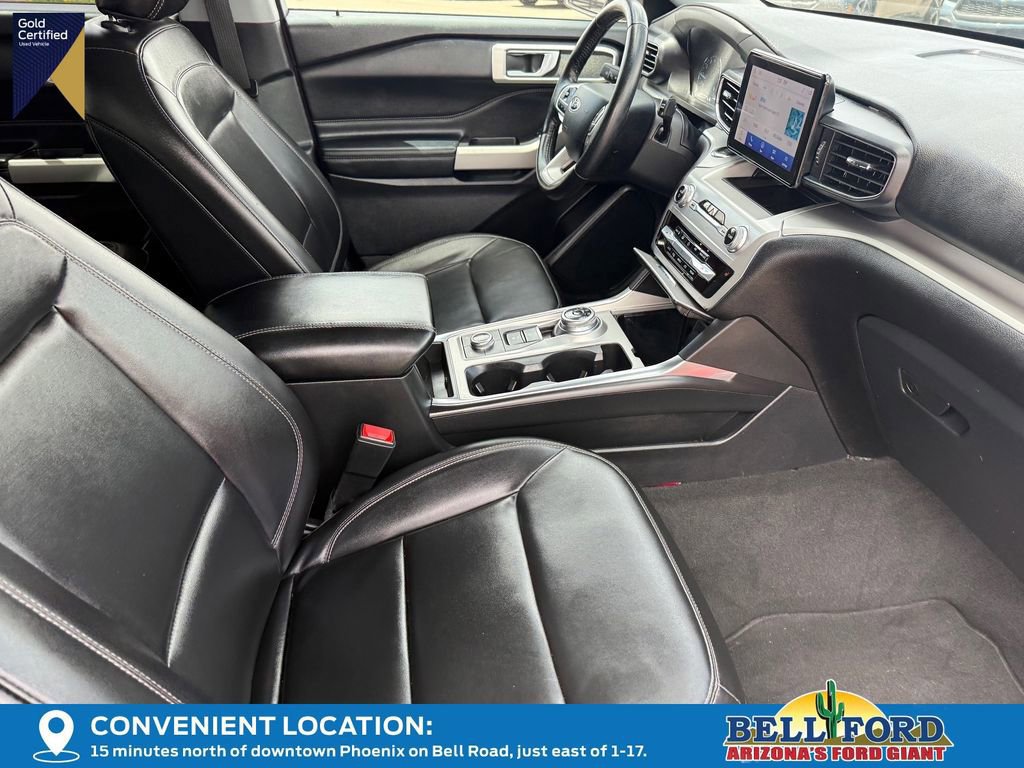 Certified 2022 Ford Explorer XLT w/ Equipment Group 202A image 9