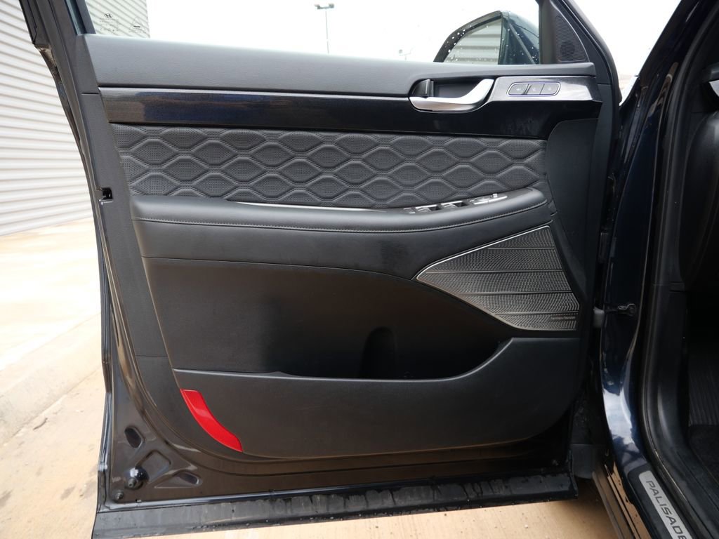Used 2020 Hyundai Palisade Limited FWD image 19