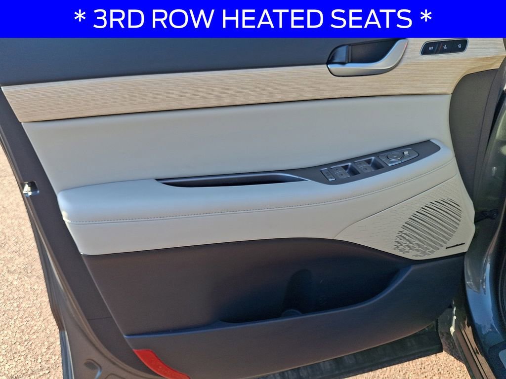 Used 2024 Hyundai Palisade Limited AWD/4WD image 14