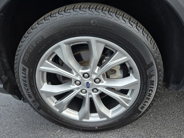 Certified 2023 Ford Explorer Limited w/ Limited Technology Package AWD/4WD image 50