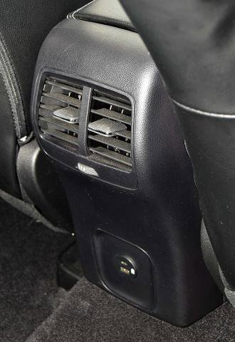 Certified 2022 Ford Escape SEL image 34