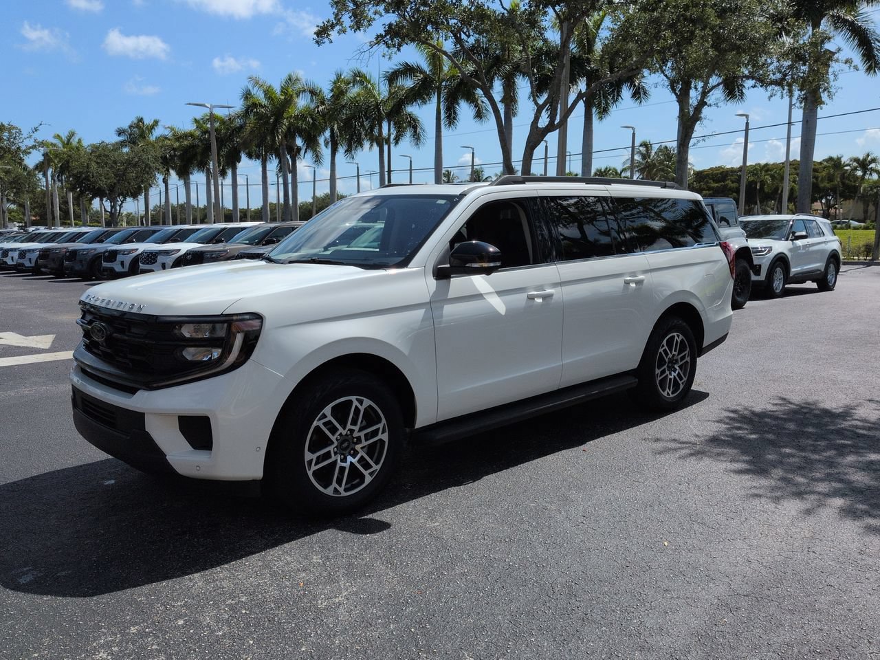 Certified 2025 Ford Expedition Max Active AWD/4WD image 8