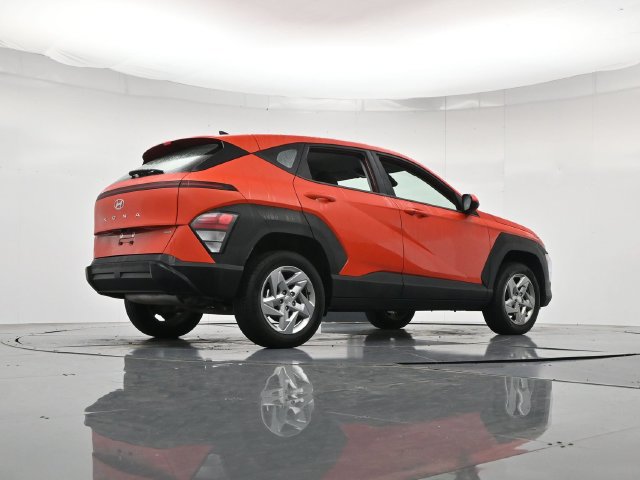Used 2025 Hyundai Kona SE AWD/4WD image 29