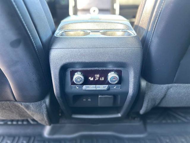 Used 2025 GMC Acadia AT4 w/ Luxury Package AWD/4WD image 31