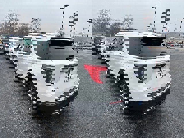 Certified 2023 Ford Explorer XLT w/ Equipment Group 202A image 5