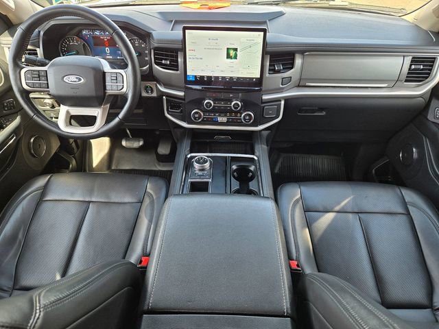 Certified 2022 Ford Expedition XLT image 9
