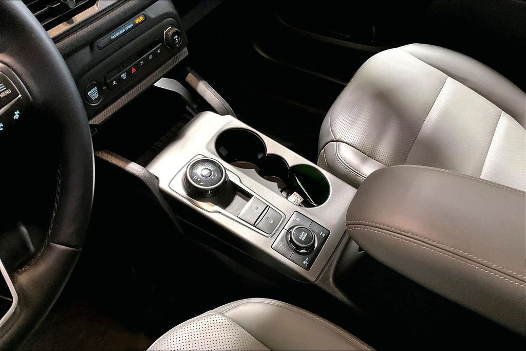 Certified 2025 Ford Bronco Sport Badlands AWD/4WD image 16