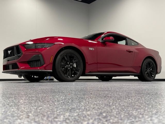 Certified 2026 Ford Mustang GT RWD image 5