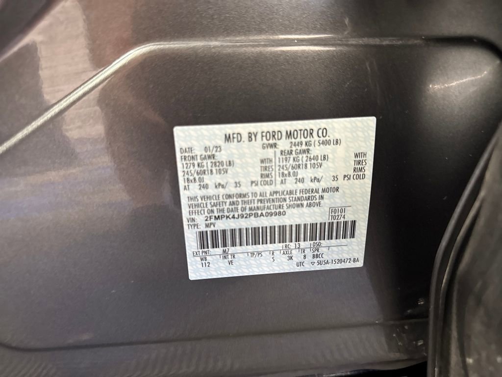 Certified 2023 Ford Edge SEL w/ Convenience Package AWD/4WD image 39