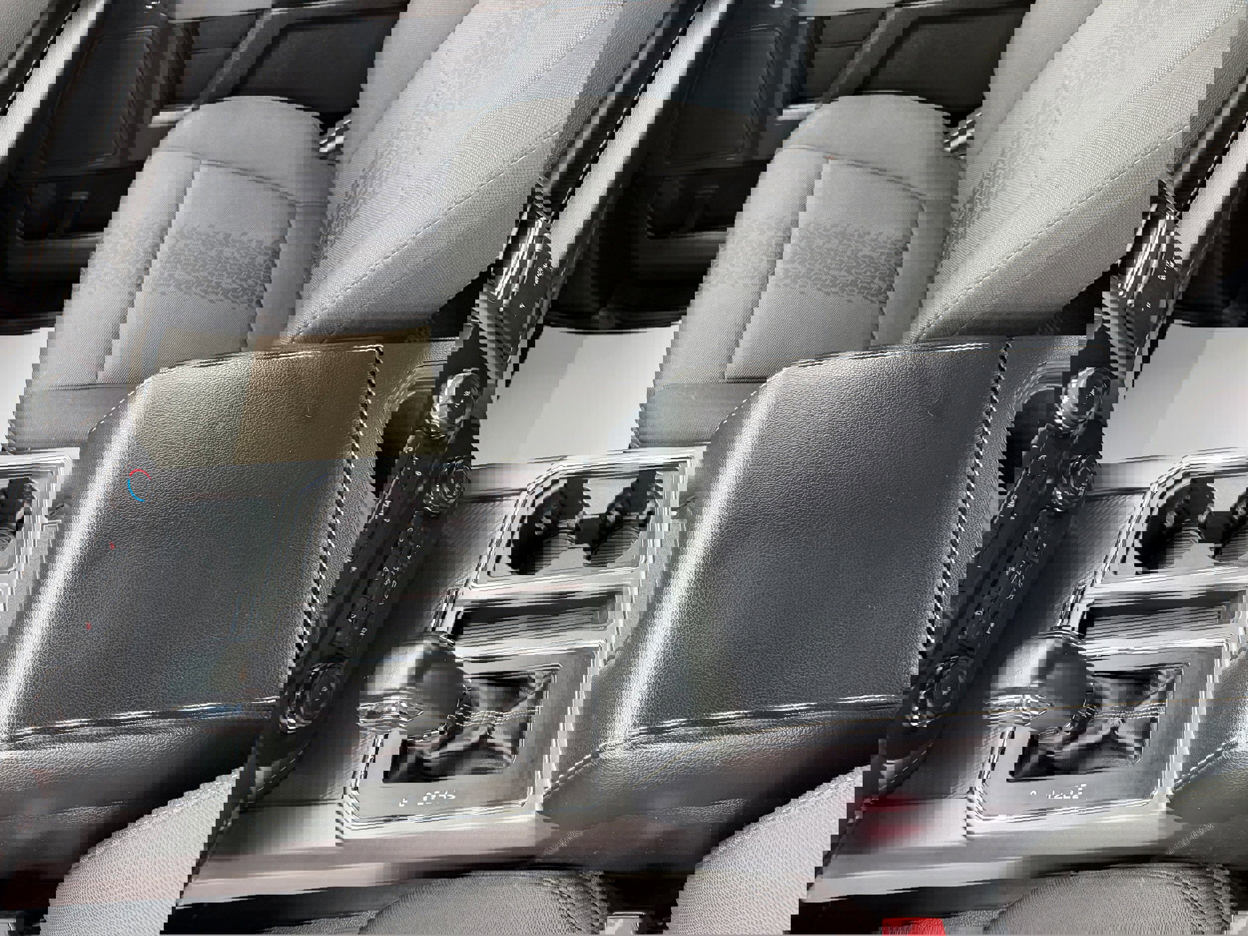 Certified 2019 Ford F150 XLT w/ Equipment Group 302A Luxury image 15