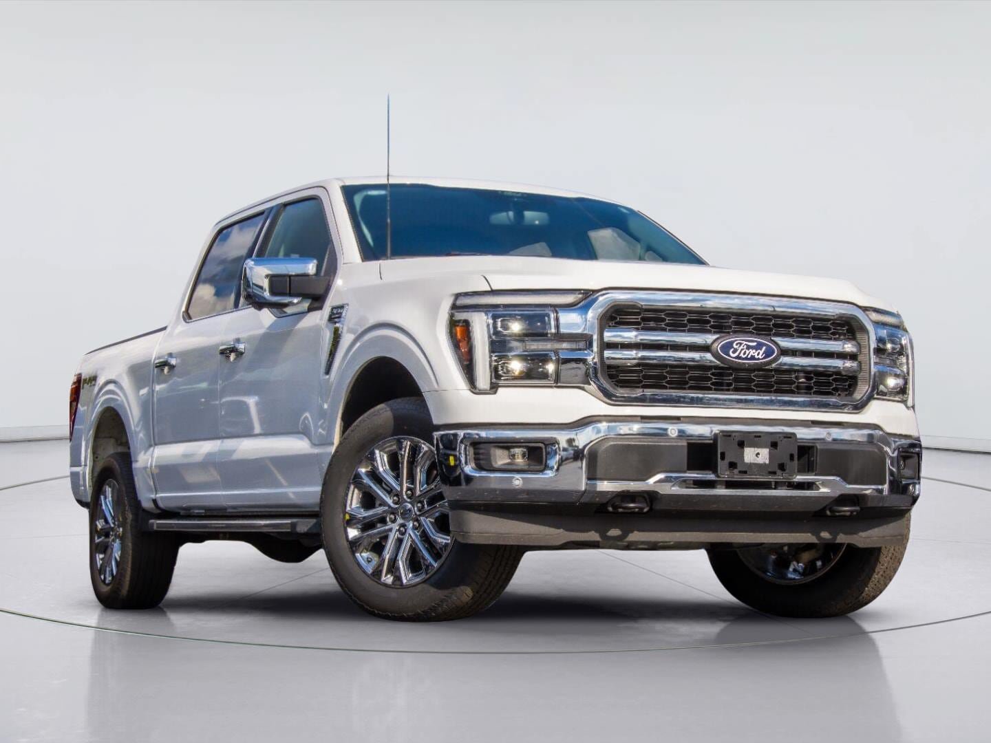 Certified 2025 Ford F150 Lariat w/ Equipment Group 501A Mid