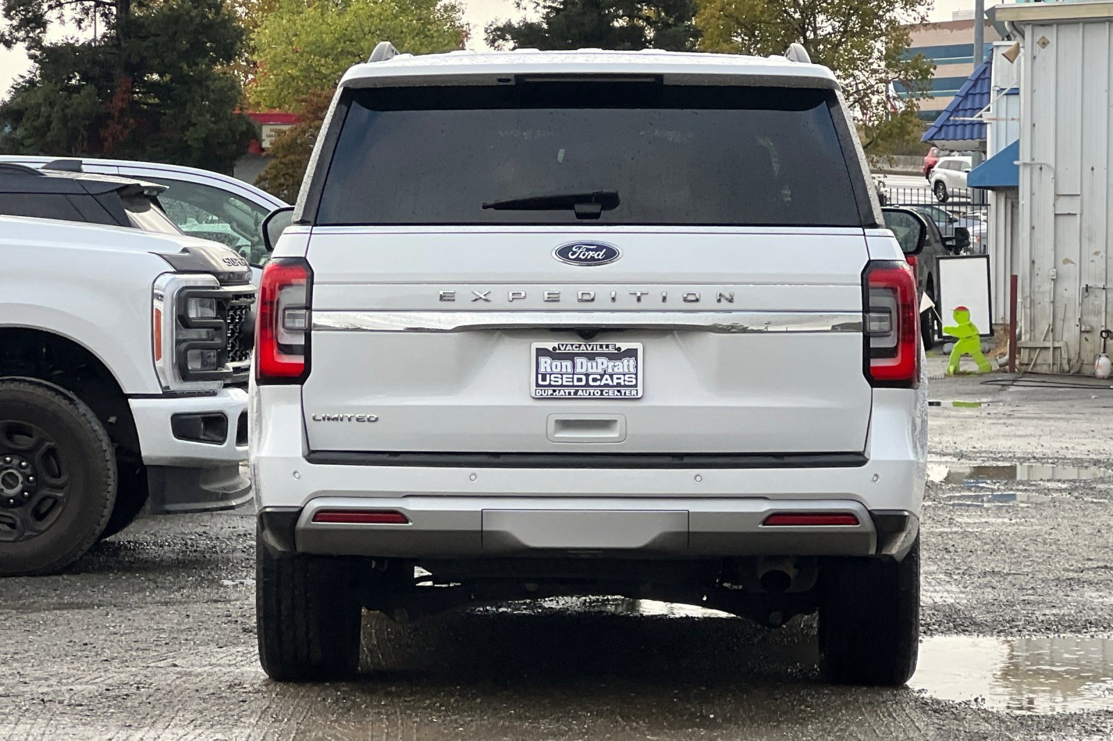 Certified 2024 Ford Expedition Limited image 4