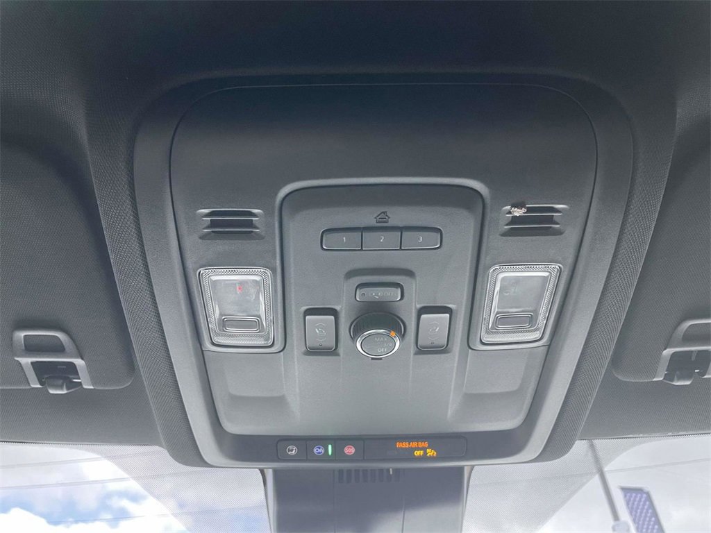 Used 2024 Chevrolet Tahoe RST w/ RST Performance Edition image 29