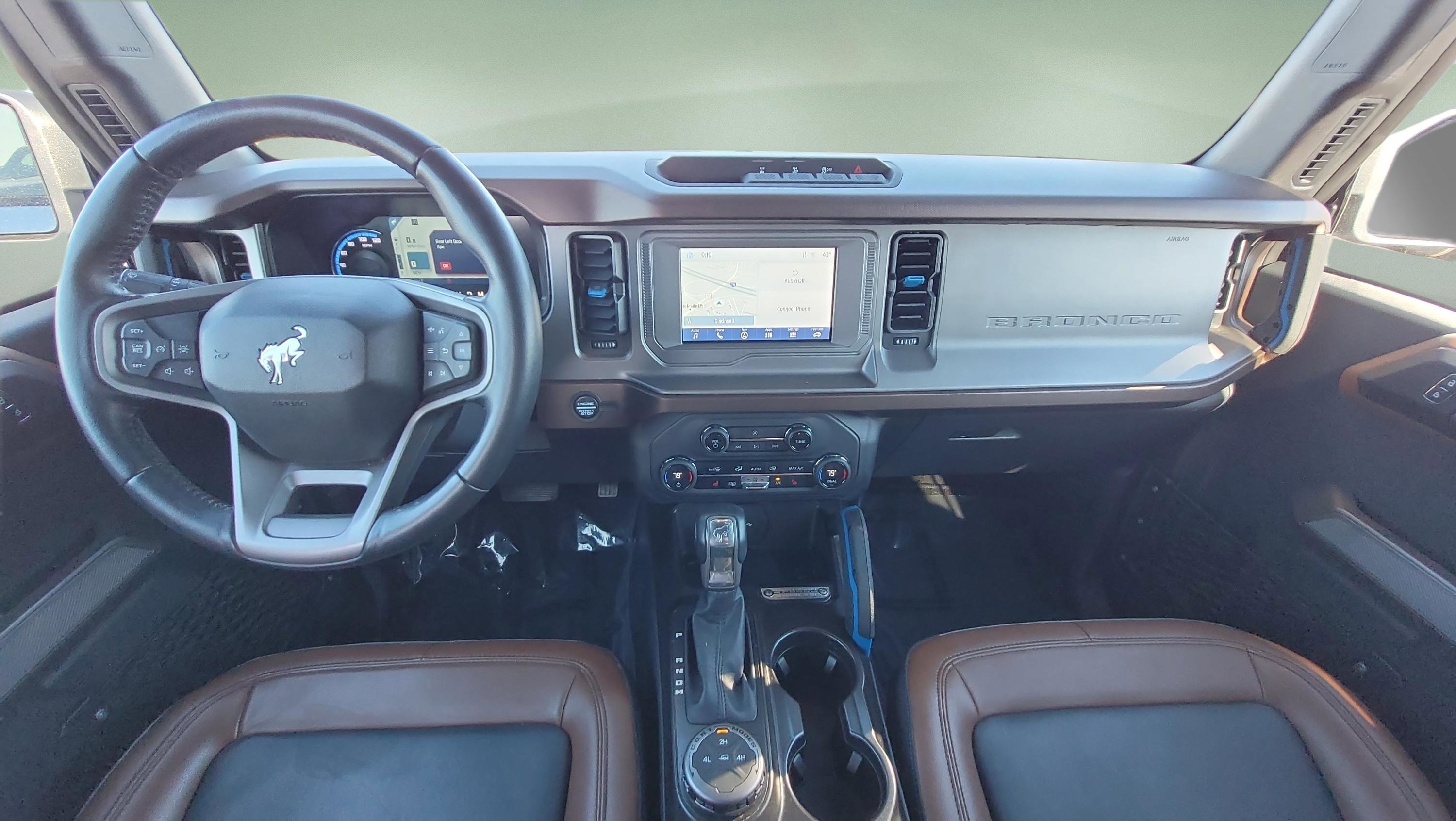 Certified 2023 Ford Bronco Outer Banks AWD/4WD image 15