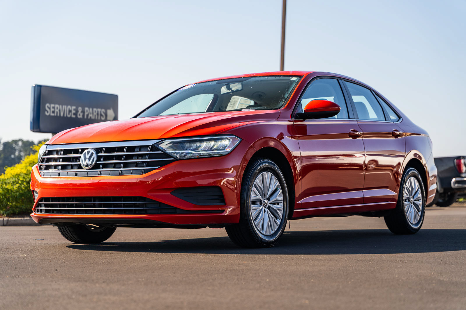Used 2019 Volkswagen Jetta S w/ Driver Assistance Package FWD image 3