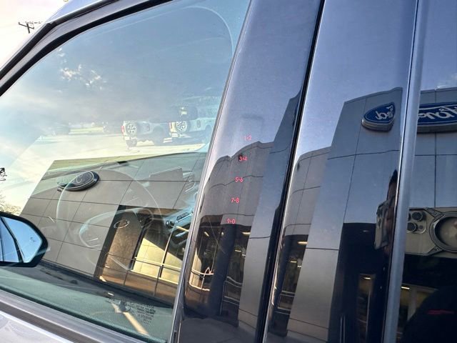 Certified 2021 Ford Explorer XLT w/ Equipment Group 202A AWD/4WD image 28