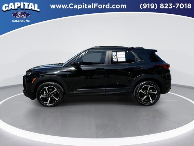 Used 2023 Chevrolet TrailBlazer RS w/ Sun and Liftgate Package FWD image 4