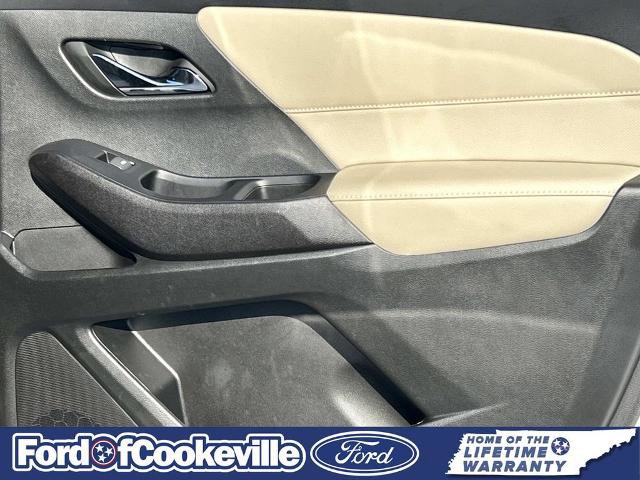 Used 2023 Chevrolet Traverse Premier AWD/4WD image 23