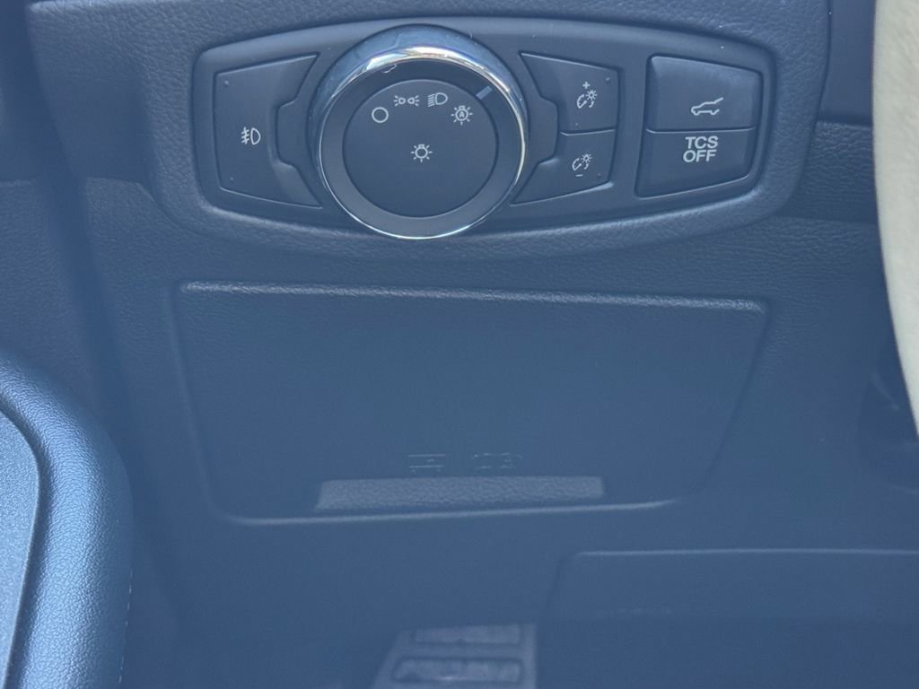 Certified 2022 Ford Edge SEL w/ Convenience Package image 23