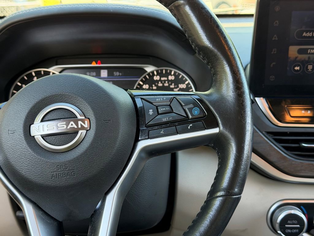 Used 2023 Nissan Altima 2.5 SL FWD image 16