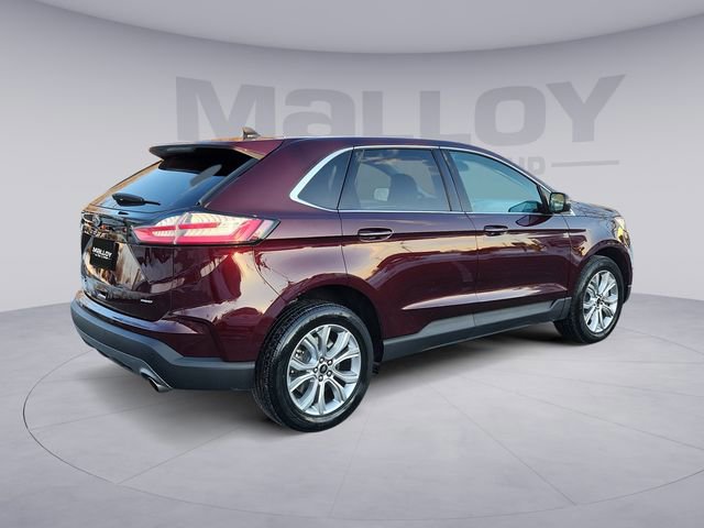 Certified 2024 Ford Edge Titanium image 5
