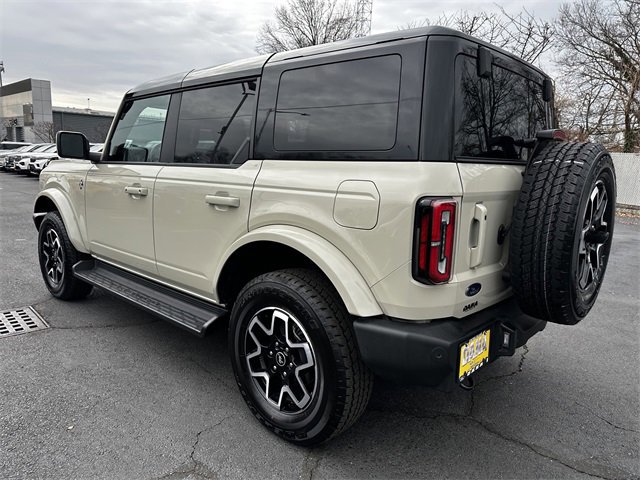 Certified 2025 Ford Bronco Outer Banks image 3