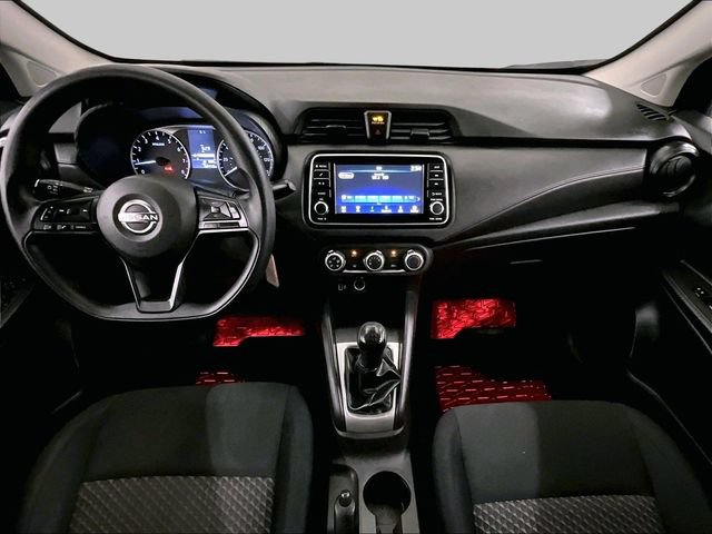Used 2023 Nissan Versa S FWD image 13