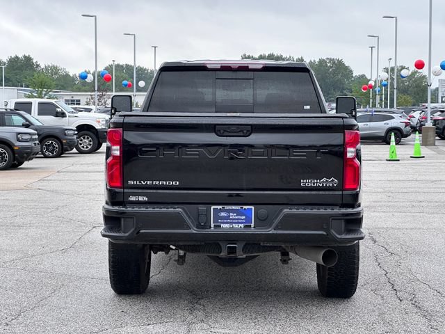 Used 2024 Chevrolet Silverado 2500 High Country AWD/4WD image 6