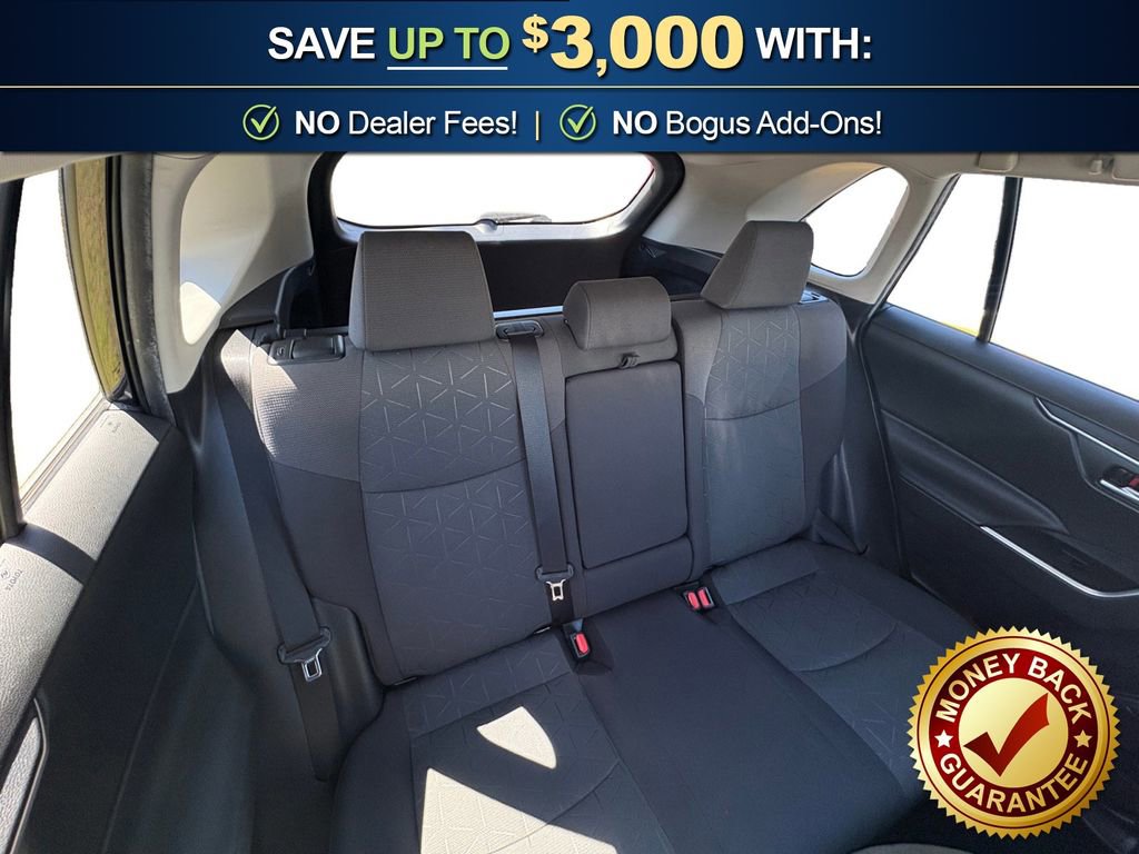 Used 2020 Toyota RAV4 XLE FWD image 22