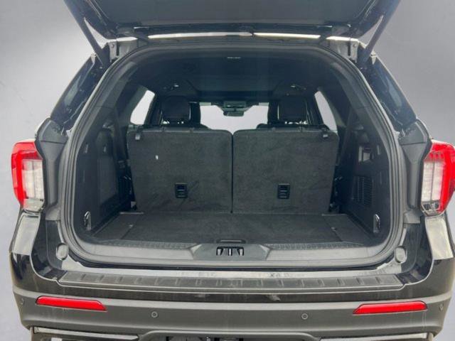 Certified 2025 Ford Explorer ST image 24