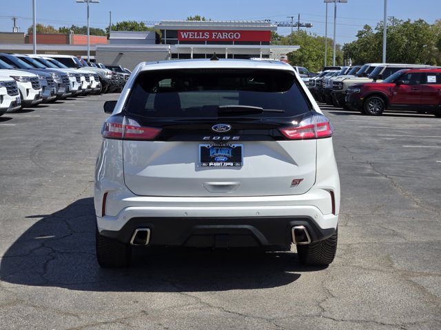 Certified 2022 Ford Edge ST w/ Equipment Group 401A AWD/4WD image 6