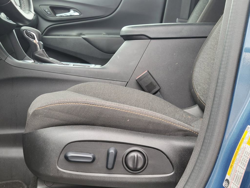 Used 2024 Chevrolet Equinox LT image 24