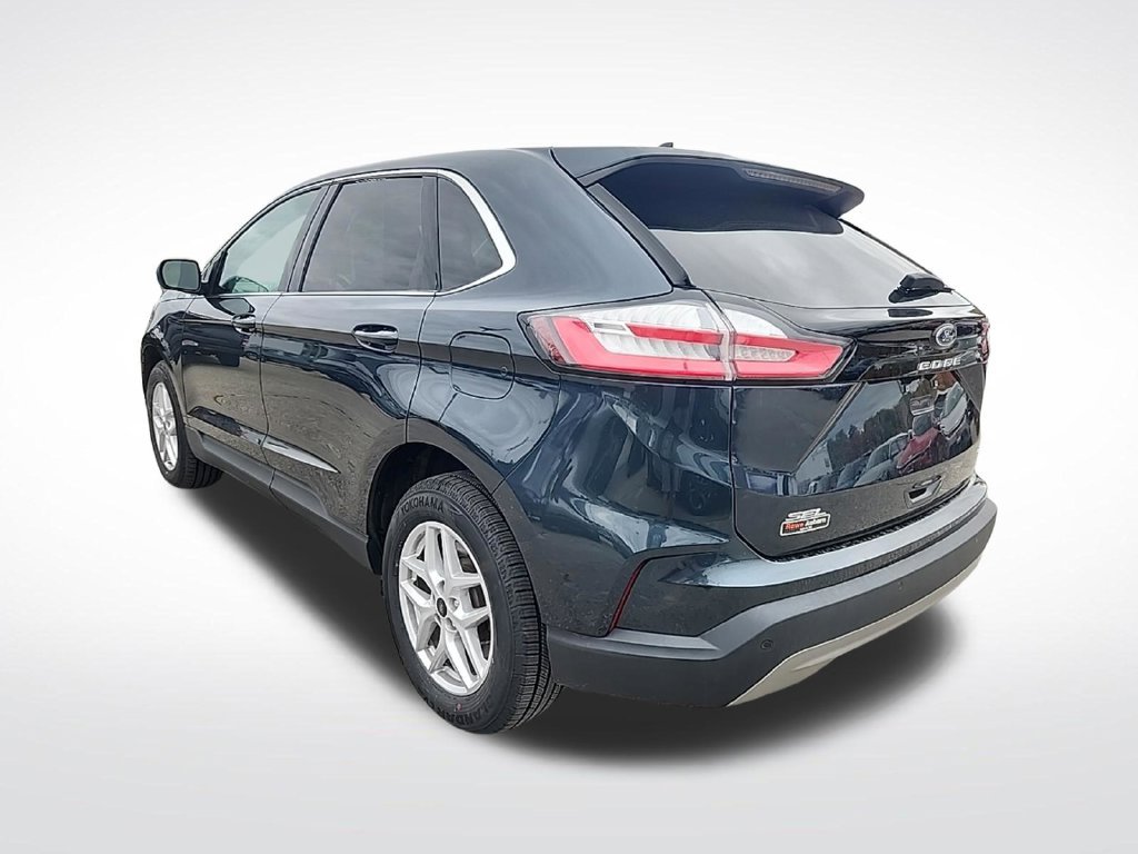 Certified 2024 Ford Edge SEL w/ Convenience Package AWD/4WD image 5