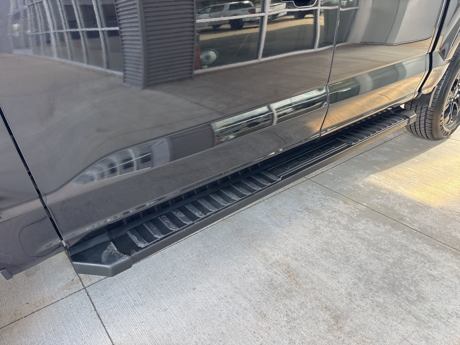 Certified 2023 Ford F150 XLT w/ Equipment Group 302A High image 21