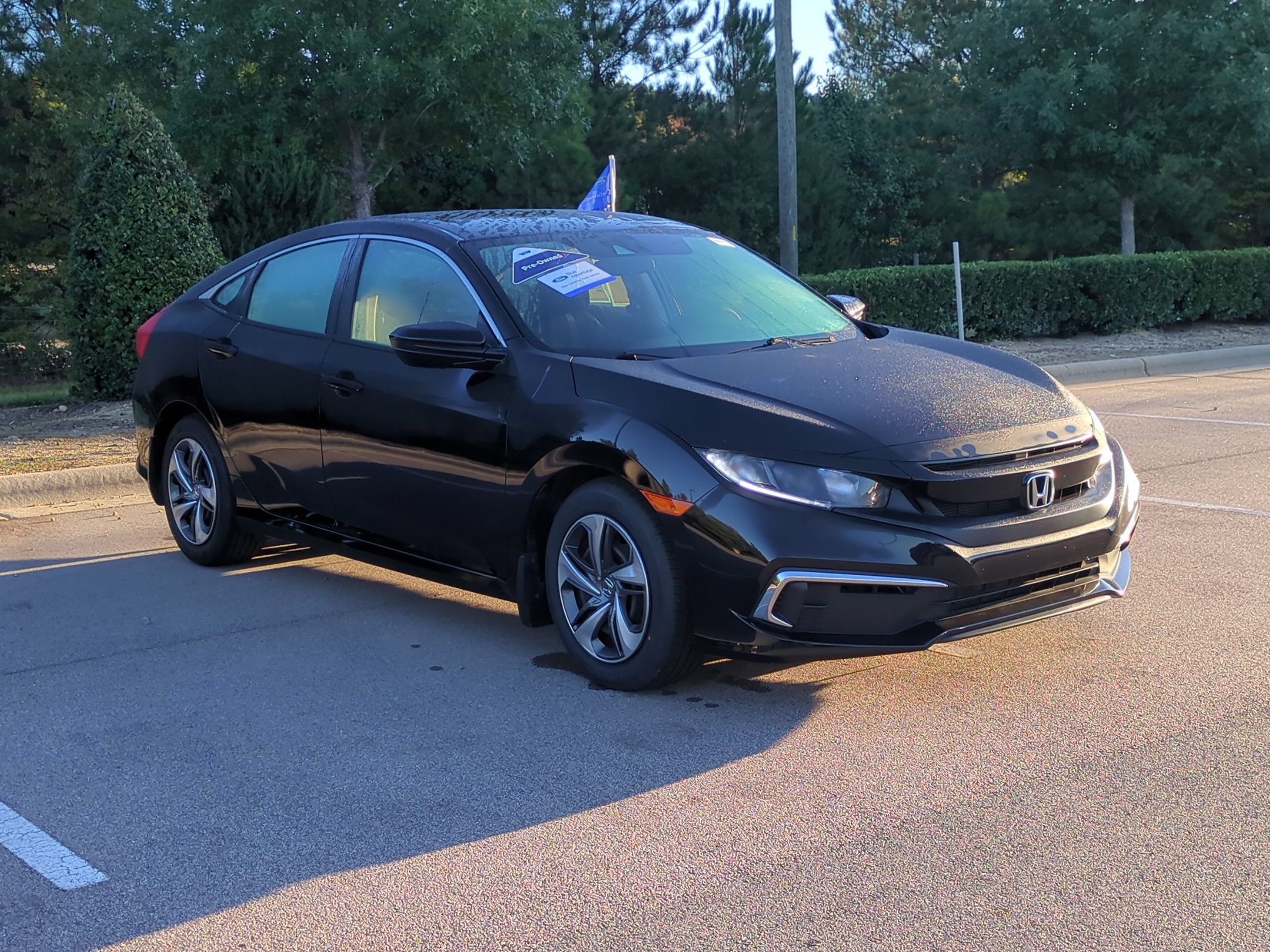 Used 2020 Honda Civic LX image 2
