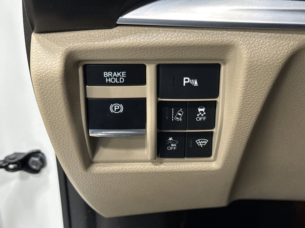 Used 2019 Acura MDX w/Advance Pkg image 11