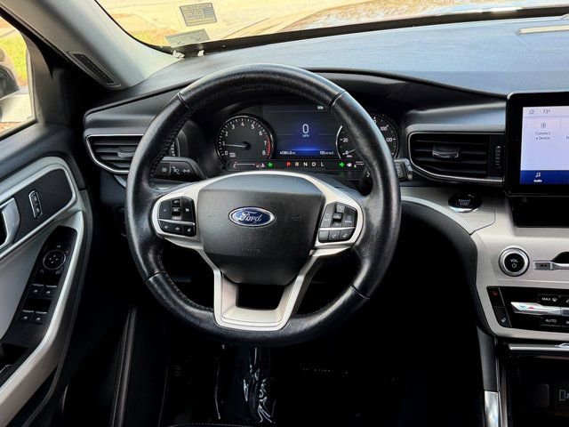 Certified 2022 Ford Explorer XLT w/ Equipment Group 202A AWD/4WD image 21
