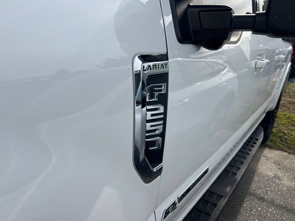 Certified 2022 Ford F250 Lariat w/ Tremor Off-Road Package AWD/4WD image 7