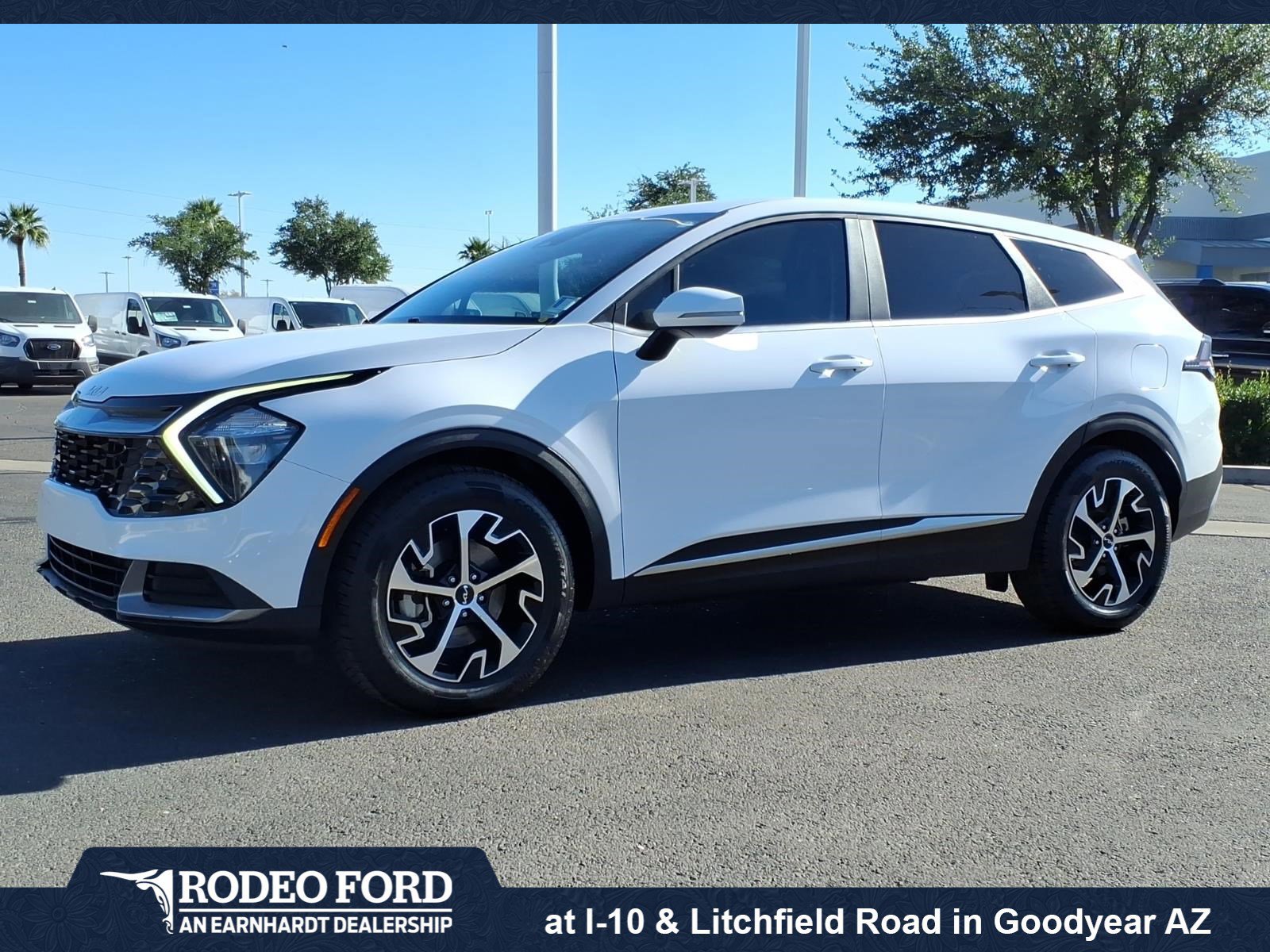 Used 2023 Kia Sportage EX image 7