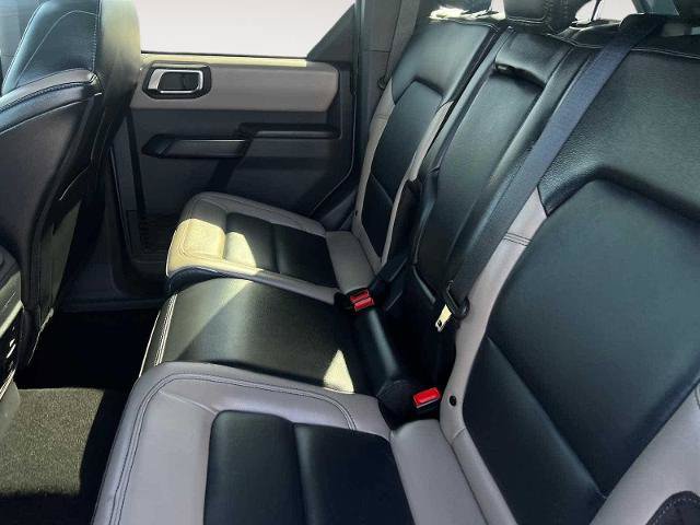 Certified 2024 Ford Bronco Wildtrak AWD/4WD image 15