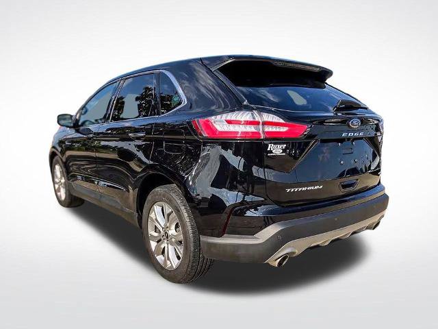 Certified 2024 Ford Edge Titanium AWD/4WD image 4