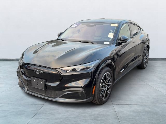 Certified 2025 Ford Mustang Mach-E Premium AWD/4WD image 5