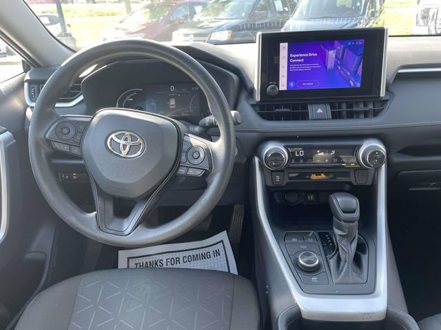 Used 2023 Toyota RAV4 XLE AWD/4WD image 14